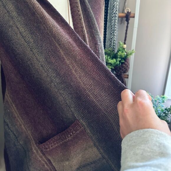 New with tags Kamana Wine Multi Colored Chunky Sleeveless Fringe Boho Cardigan - Picture 3 of 8